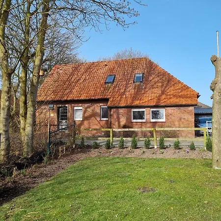 Oma Brunis Huus Ferienhaus Krummhörn