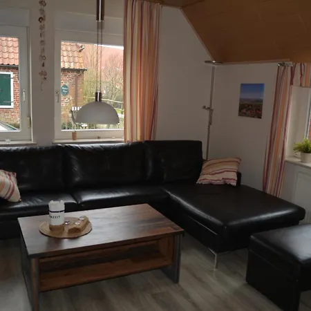 Oma Brunis Huus Ferienhaus Krummhörn
